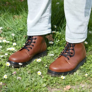 Shoezuu 8 Eye UK Boots nutbrown 41