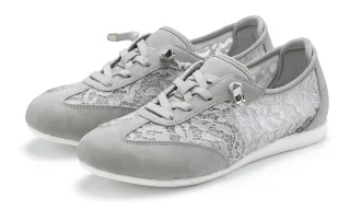 LASCANA Sneaker "Freizeitschuh, Halbschuh mit modischen Spitzendetails," runde Schuhspitze, herausnehmbare Innensohle