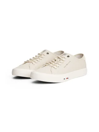Tommy Hilfiger Sneaker "TH HI VULC STREET CANVAS", Freizeitschuh, Halbschuh, Schnürschuh mit Logoflag im Plateau