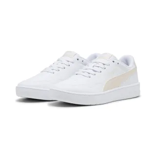 PUMA Sneaker "COURT LALLY" mit leicht profilierter Gummilaufsohle, mit Schnürverschluss