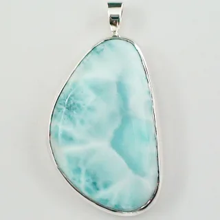 935 Silber Anhänger mit 33,20 ct. Larimar – Handgefertigter Silberanhänger mit karibischem Larimar