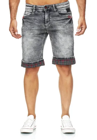Rusty Neal Shorts "Karsley" mit kariertem Umschlag