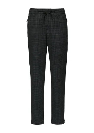 s.Oliver - Hose schwarz - Gr. - 44