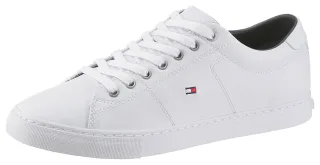 Tommy Hilfiger Sneaker "ESSENTIAL LEATHER SNEAKER", Freizeitschuh, Halbschuh, Schnürschuh mit Flaggenstickerei