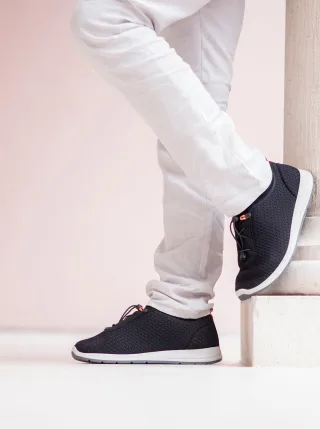 VAROMED Sneaker