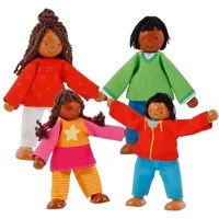 goki Biegepuppe Biegepuppen Schwarze Familie (Spar-Set, 4-tlg., packung), voll bewegliche Biegepuppen