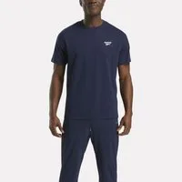Reebok T-Shirt CODY SMALL LOGO CREW NECK SS TEE mit Rundhalsausschnitt, Kurzarm, ohne Verschluss, aus Baumwolle