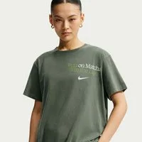 Nike Sportswear T-Shirt Nike Sportswear Women's T-Shirt mit Rundhalsausschnitt, in normaler Länge