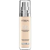 L'ORÉAL PARIS Foundation TRUE MATCH FOUNDATION, lässt sich mühelos verblenden, ohne sichtbare Ränder zu hinterlassen