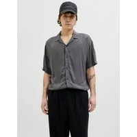 Jack & Jones Kurzarmhemd JJEJEFF SOLID RESORT SHIRT S/S SN mit Resort Kragen