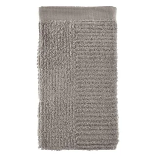 Handtuch Classic 50x100cm gull grey | Zone Denmark Luxuriöses Frottee-Handtuch aus reiner Baumwolle 600g/m² extrem saugfähig für das Badezimmer.