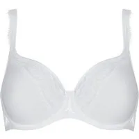 Mey Schalen-BH Amazing (1-tlg) Schalen-BH mit Spacer Cup - Atmungsaktiv - Mit eleganter Spitze