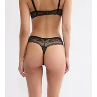 Triumph Slip Comfort Allure String florale Stretch-Spitze, elastisch, eleganter Look