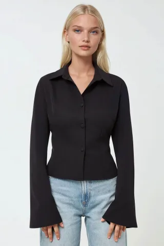 Fitted Baumwollhemd mit langen Ärmeln