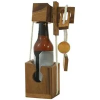 LOGOPLAY Flaschenhalter Flaschen-Tresor Mini, (1-St), Mini Flaschen-Tresor Schnurpuzzle & Geschenkverpackung aus Holz extra
