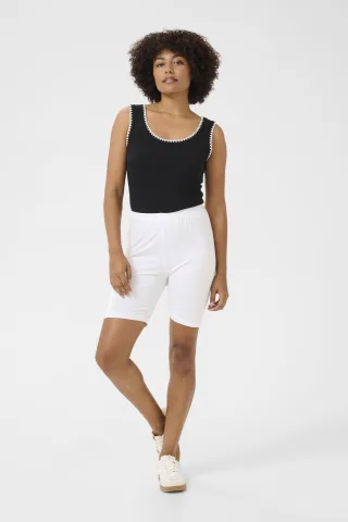 Schlank geschnittene Leggings white