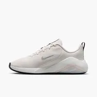 Nike Bella 7 Trainingsschuh für Kurse und Gewichtstraining