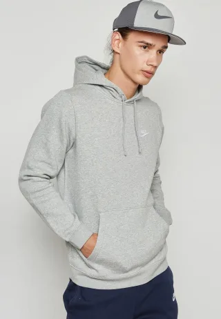 Nike Club Pullover Hoodie mit gesticktem Logo in Grau
