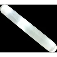 Steinfixx® Massagestein Grosser Massagestab mit abgerundeten Enden, 150x25x25 mm, 120 Gramm, für jede Art der manuellen Massage 1-tlg., ein großer Selenit Massagestab 100% Natur, Für jede Art der Massage, gute Wärmeleitung