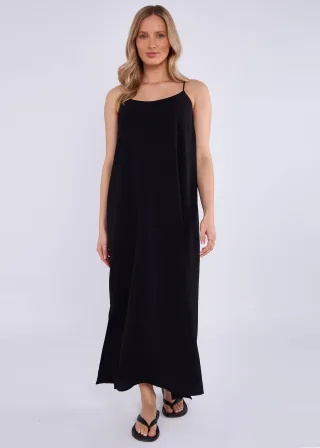 Schwarzes Strappy Cross Back Airflow Kleid in Übergröße