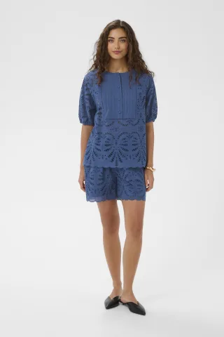 Kurzarm-Bluse CUakeena Kurzarm-Bluse Feminine