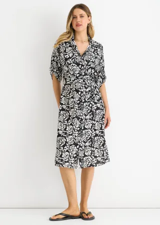 Schwarzes Hemd mit Gürtel und Knopfleiste Midikleid