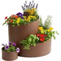 Spetebo Kräuterspirale Kräuterspirale aus Eisen - natur Rost - 58 x 43 cm, Pflanzentreppe Kräuterbeet Blumenschnecke - mit 5 Kammern