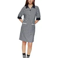Marc Cain Jerseykleid Logomania Premium Damenmode Leger geschnitten, normaler Kragen