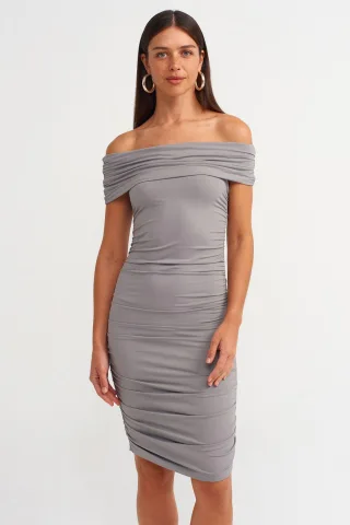 Schulterfreies Bodycon Midi-Kleid