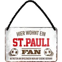 schilderkreis24 Metallschild Blechschild Hier wohnt ein St. Pauli Fan 18x12cm