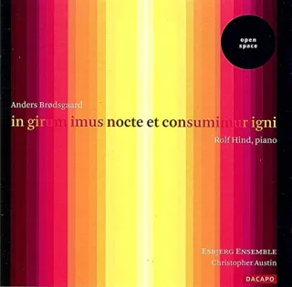 In Girum Imus Nocte et Consumimur Igni