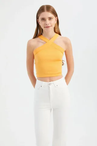 Halter Neck Kreuz Vorderseite Crop Top