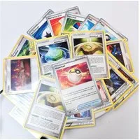 POKÉMON Sammelkarte 20 verschiedene Trainerkarten - Deutsch