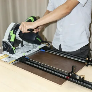 ENJOYWOOD Track Saw Parallel Guide System 0-147.9cm Scale Range with Micro Adjustable Flip Stop and Zero Calibration Rep