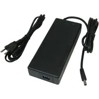 Trade-Shop Ladegerät 29,4V 4A passend für e-Bike Elektrofahrrad Pedelec Akkus Netzteil (Länge: ca. 2m / Stecker: 5,5 x 2,5mm Rundstecker / mit LED-Ladeanzeige)