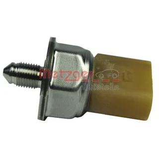 Metzger Sensor f?r Kraftstoffdruck Audi A4 A5 A6 A7 A8 Q5 Q7 VW Golf Jetta Touareg