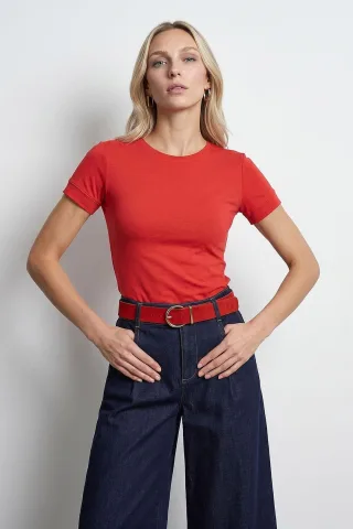 Damen Slim Fit Rundhalsausschnitt T-Shirt