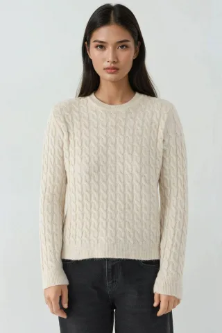 Dicker Haarglanz-Zopfstrickpullover mit Rundhalsausschnitt