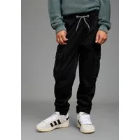 Bruno Banani Cargohose Cargohose mit BRUNO BANANI Badge Cargo-Twillhose, gerade Passform, Basic-Stil, elastische Webware