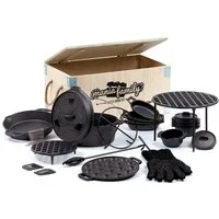BBQ-Toro Grilltopf 19-tlg. Set in Holzkiste, Dutch Oven Feuertopf und mehr, Preseasoned, Gusseisen (Set, 19-teiliges Dutch Oven Set in Holzkiste)