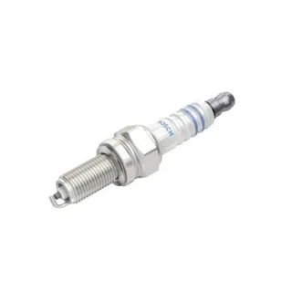 Bosch Z?ndkerzen UR 6 DE Alfa Romeo 145 146 147 155 156 GTV Spider GT
