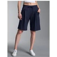 Trigema Bermudas TRIGEMA Shorts in Piqué-Qualität mit modischen Falten (1-tlg)