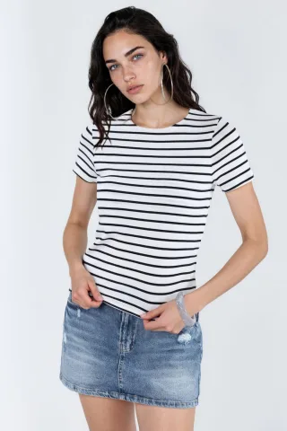 Gestreiftes Rundhalsausschnitt Baumwoll-T-Shirt