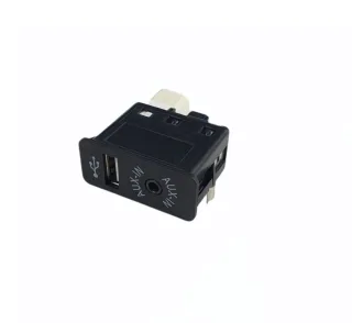 USB Buchse + Aux IN Buchse für BMW E81 E82 E87 E88 E90 E91 E92 E93 E60 E61 F10 F11 F07 GT E63 E64 F12 F13 E84 F25 F26 E70 E71 E72 E89 R55 R57
