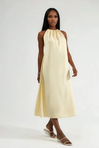 Halter-Neck Midi-Kleid