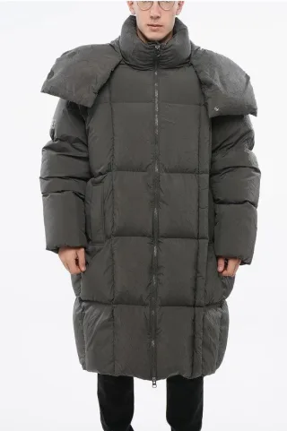 MM6 – Gesteppte Maxi-Daunenjacke mit abnehmbarer Kapuze in Grau