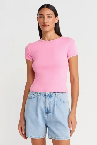 Damen Slim Fit Baumwoll-Crop-T-Shirt