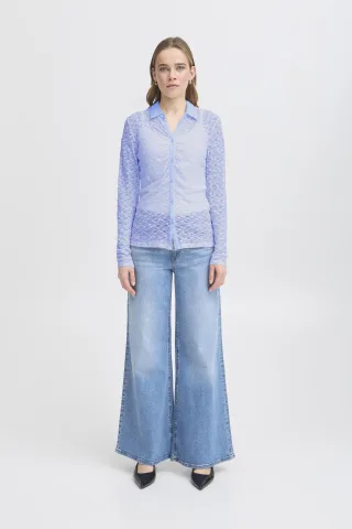 Blau
