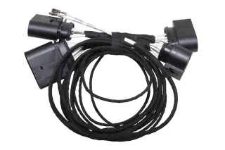 Original Kufatec Adapter Set für den einfachen Austausch der Xenon Scheinwerfer in die günstigeren Halogen Scheinwerfer für Audi A3 8V ab 2012-2020