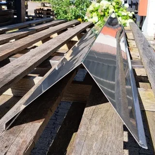 Ortgang | Aluminium | 3,50 m Länge | Anthrazitgrau ( RAL 7016 )